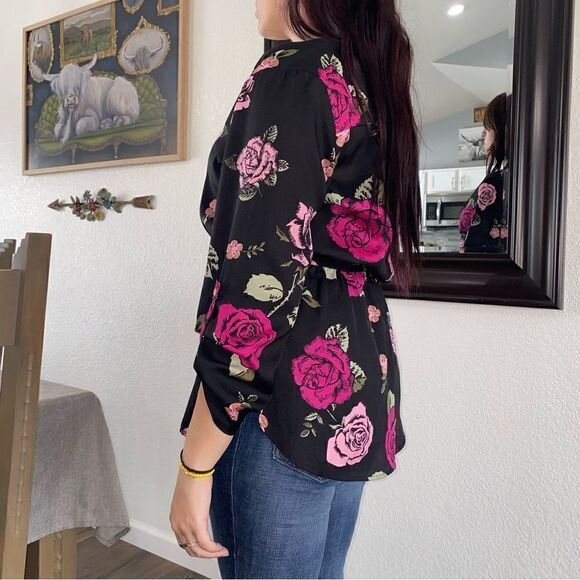 Rue21 Womens Floral V-Neck Roll-tab Sleeve Cinched Waist Blouse Black Medium - Picture 5 of 9